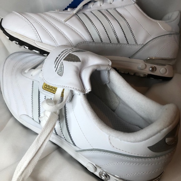 Vintage Adidas Shoes - Picture 6 of 7